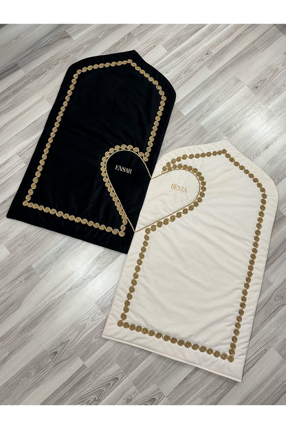 Kişiye Özel İsimli Kalpli Seccade - Çiftler İçin